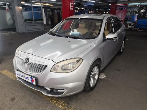 brilliance-h330parskhodro-image