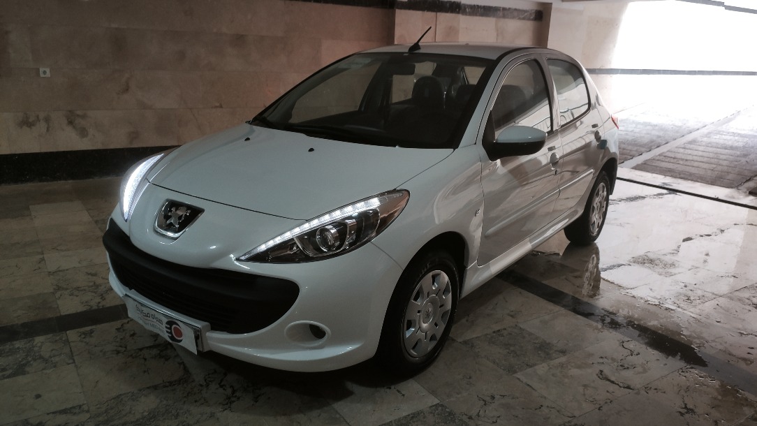irankhodro-peugeot207-image